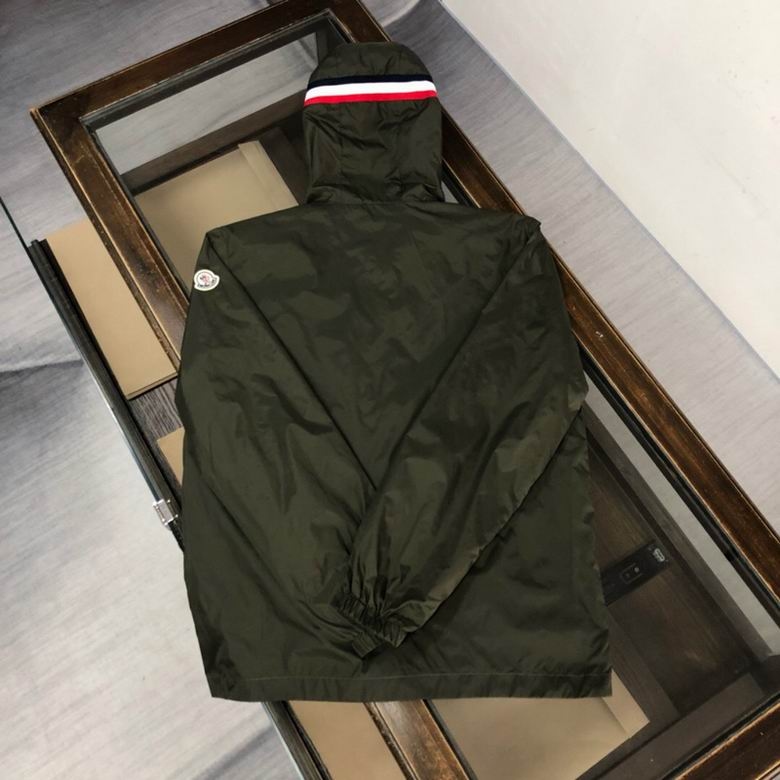 Moncler Grimpeurs Hooded Jacket Khaki Green - Image 3