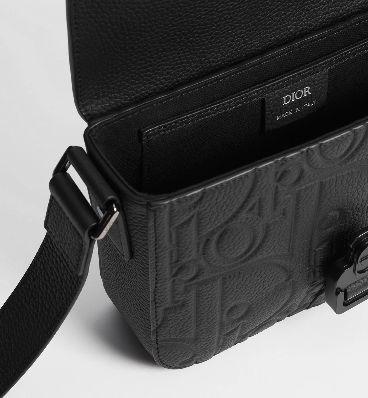Dior Saddle Messenger Bag Gravity Black - Image 2