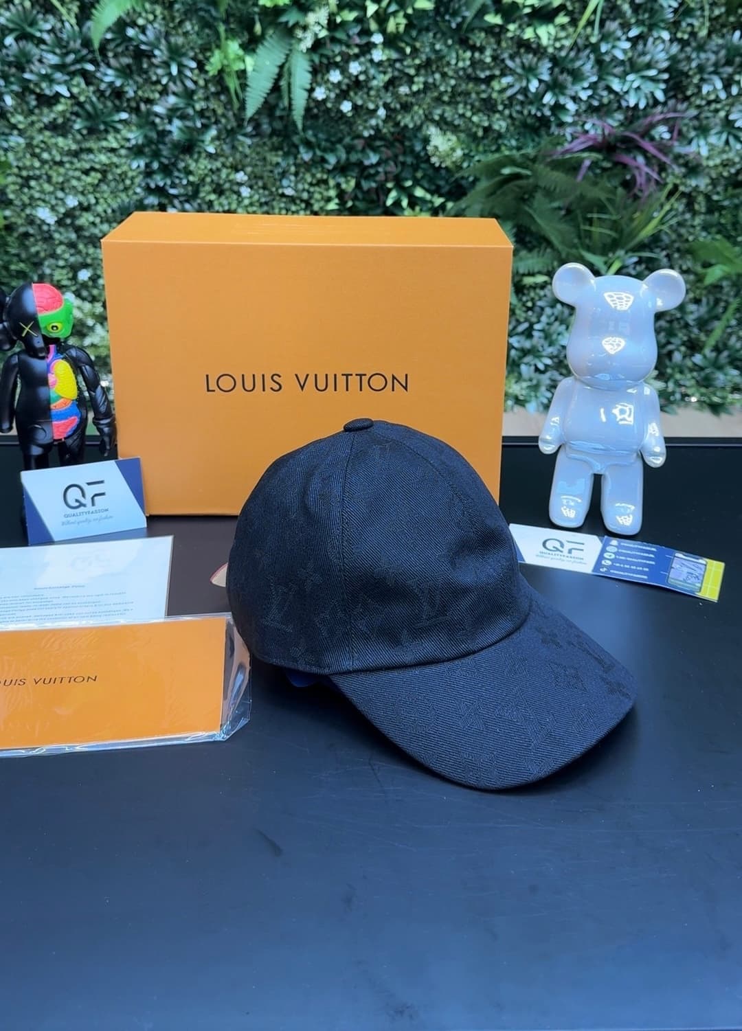 Louis Vuitton Monogram Essential Cap Black