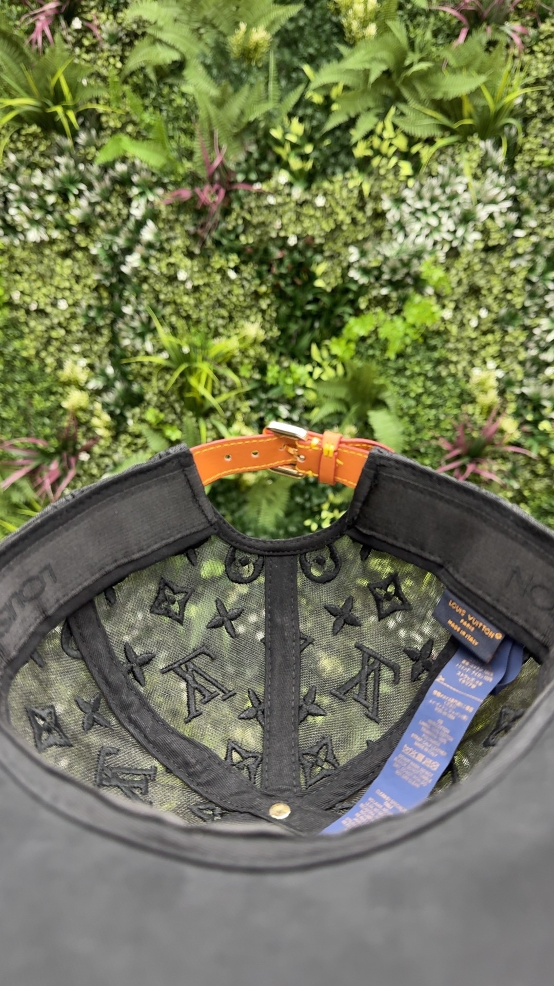 Louis Vuitton Monogram Mesh Baseball Cap Black - Image 2