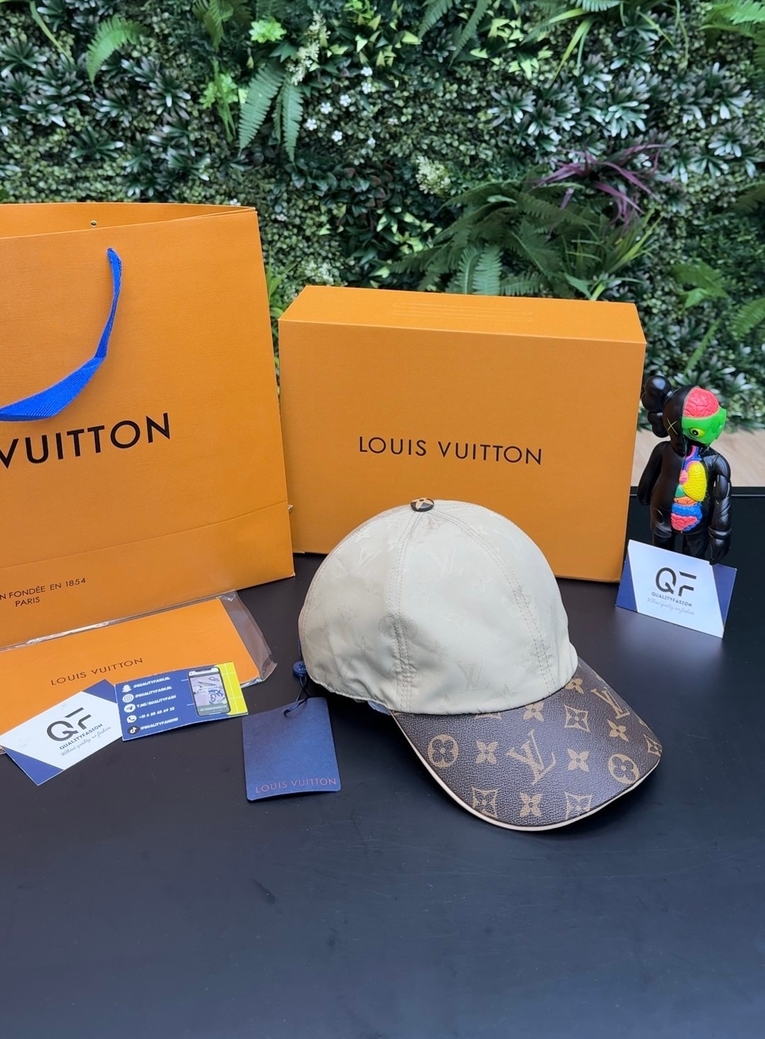 Louis Vuitton Get Ready Cap Creme - Image 1