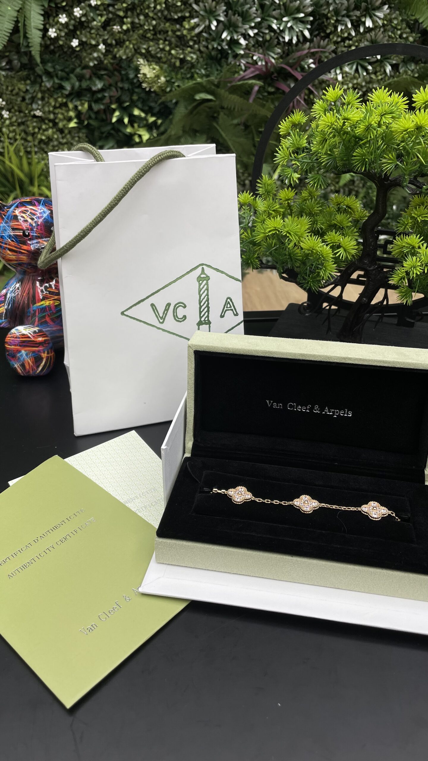 Van Cleef & Arpels Vintage Alhambra bracelet 5 motifs Gold Jade