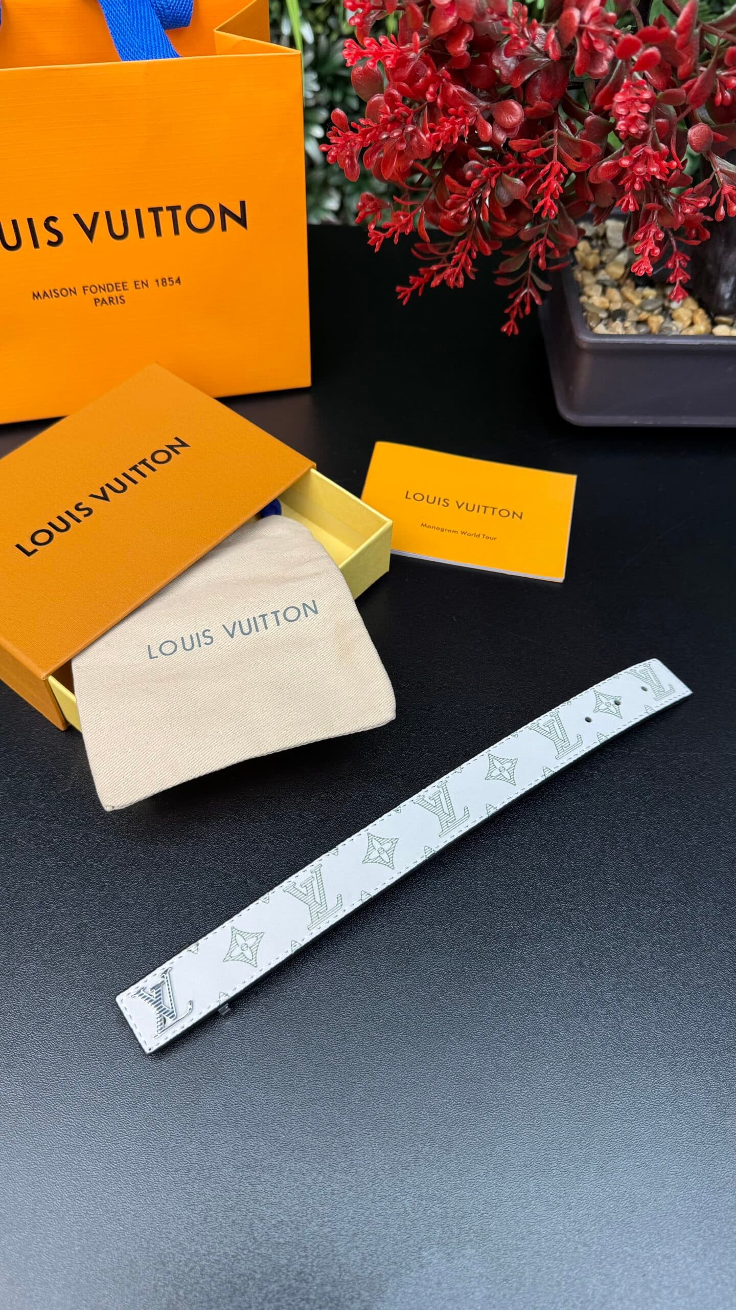Louis Vuitton Slim Bracelet ( Men ) White