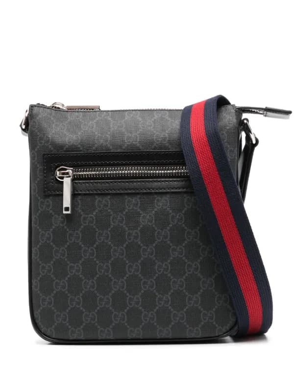Gucci GG Supreme Messenger Bag Medium