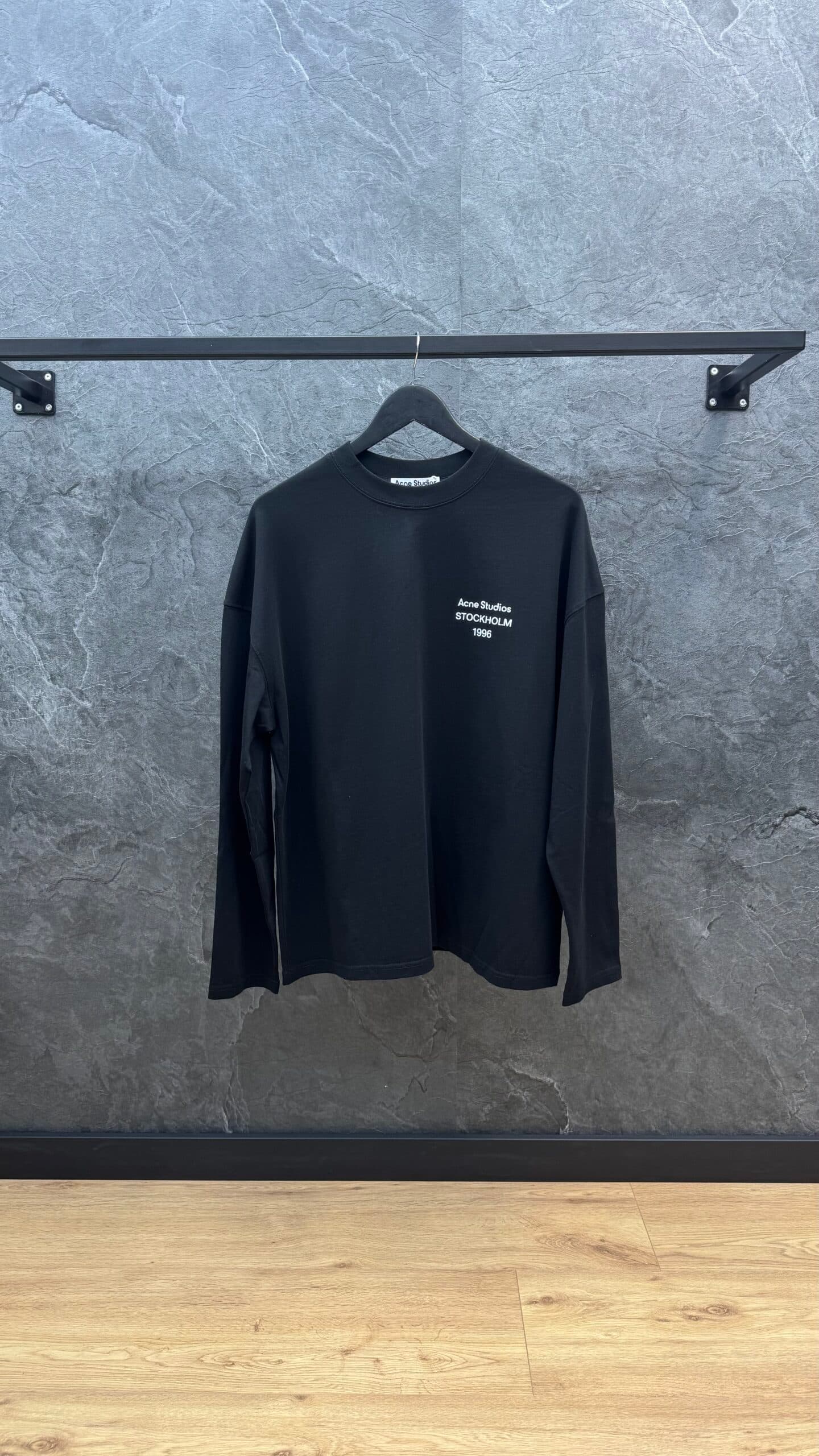 Acne Studios Basic LongSleeve Black