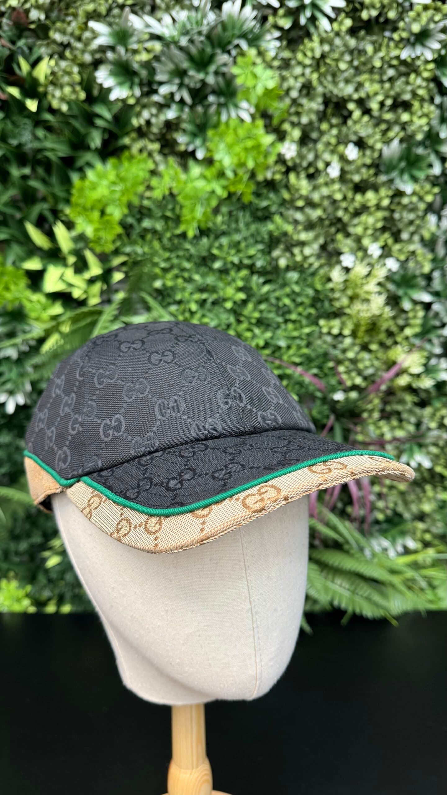 Gucci GG canvas Two colorway baseball cap Black